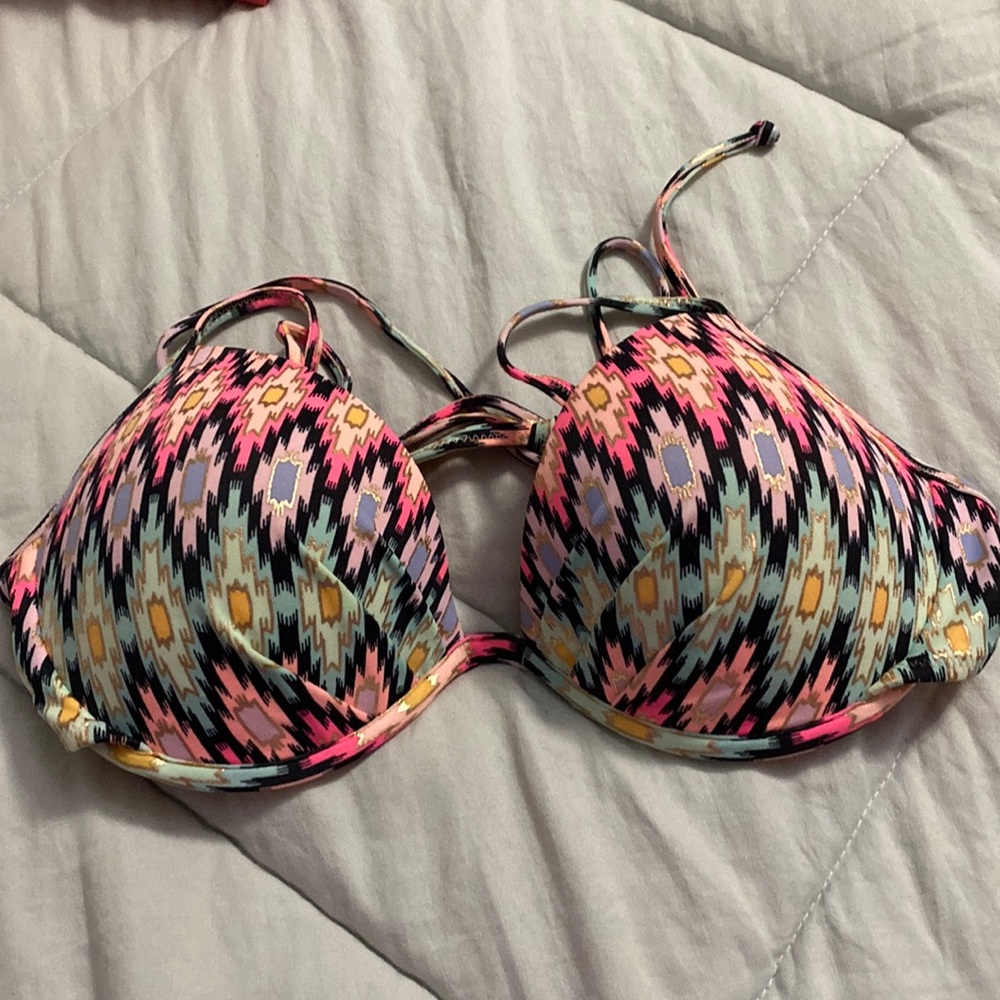 Aztec bikini top - Picture 2 of 3
